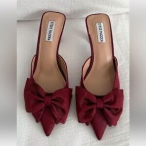 Steve Madden Burgundy Bow Heels